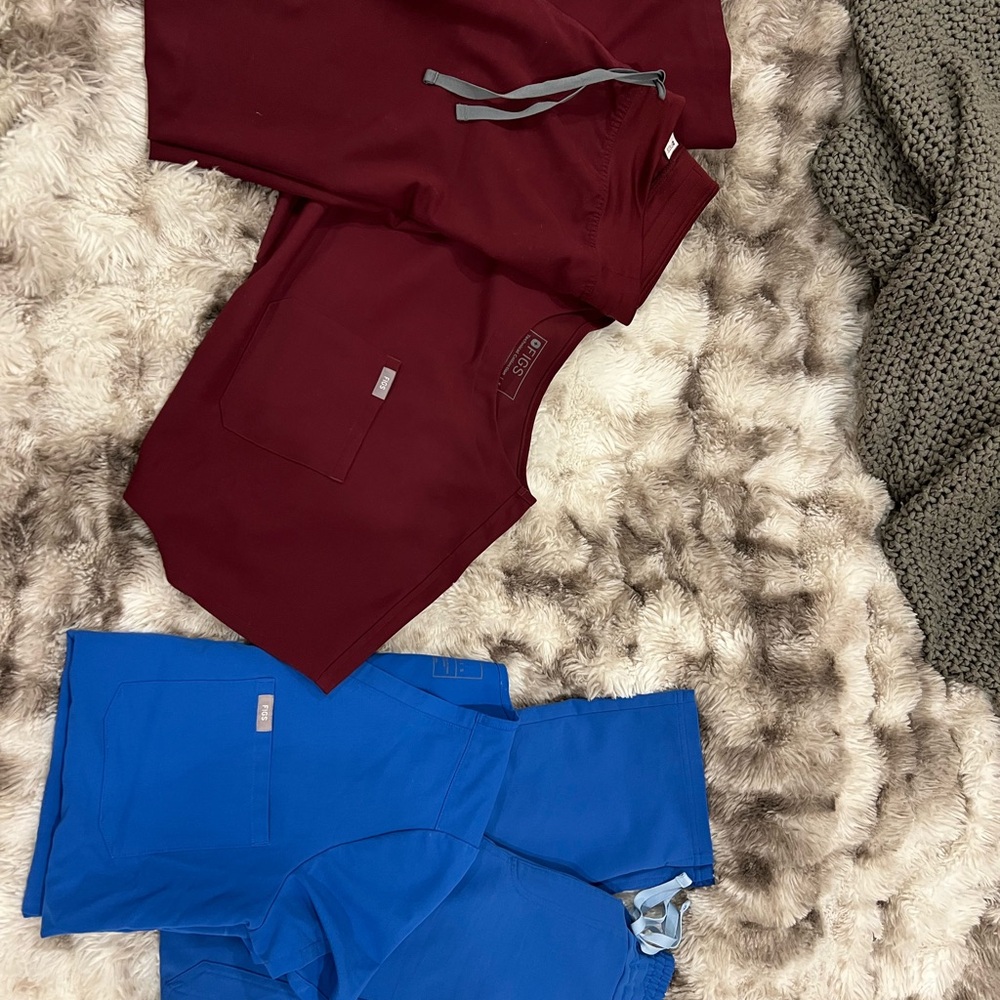 Figs Maroon and Royal Blue